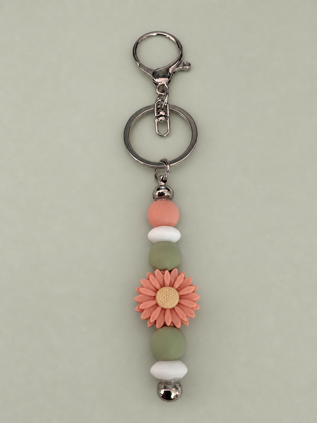 Peach Daisy Beaded Keychain